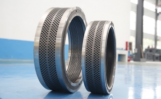 鋸末顆粒機壓輥磨損嚴(yán)重的原因是什么？