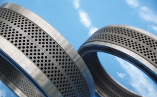 木屑顆粒機(jī)?？椎呐帕蟹绞接心男?？