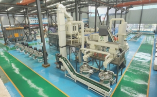 買木屑顆粒機(jī)，選對廠家品牌設(shè)備一步到位！